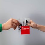 Skuteczny kolportaż ulotek: Jak i gdzie roznosić ulotki, aby dotrzeć do właściwych odbiorców?